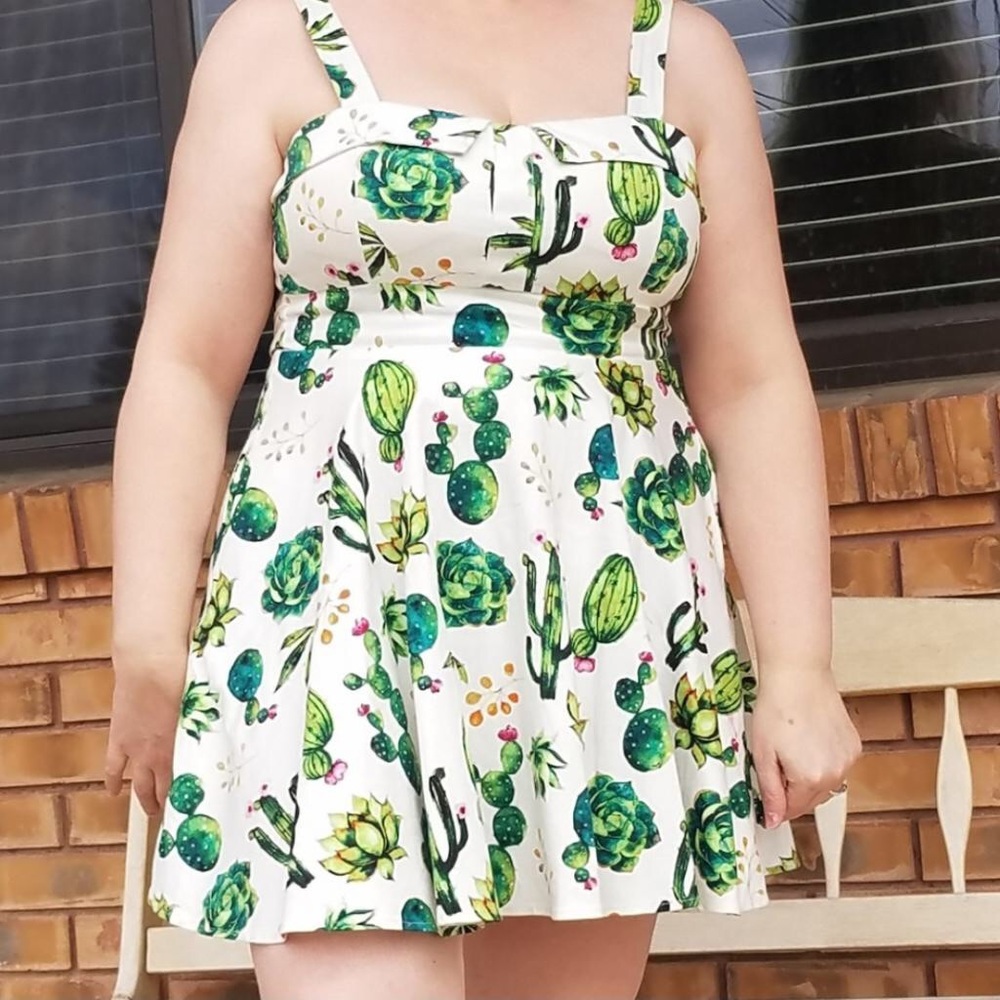 1950s style swing dress - Picture 4 of 4